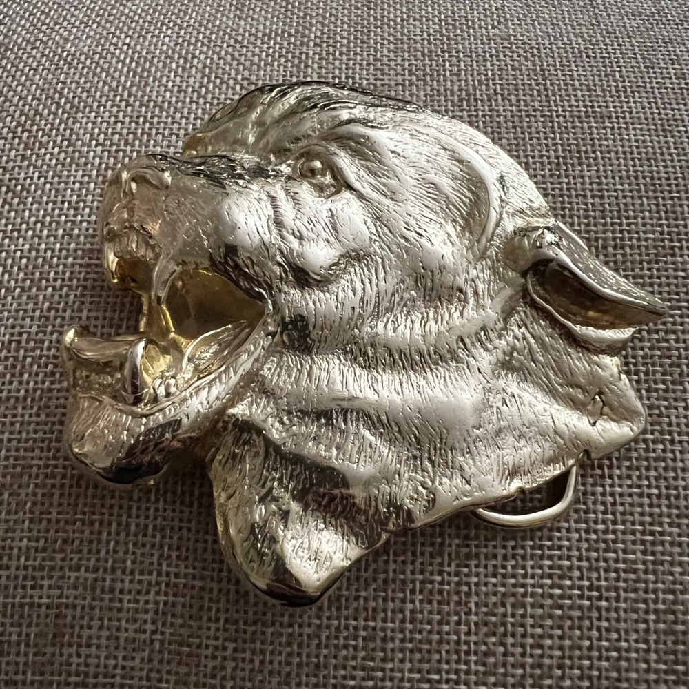 MBCI Vintage Gold Tone Roaring Lion Head Belt Buckle‎ Size 3.5 Inch Western